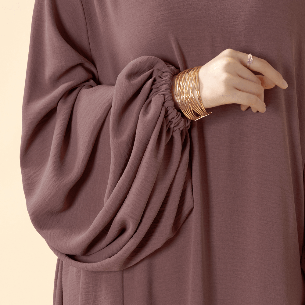 Relaxed Fit Lantern Sleeves Crepe Abaya (MA190)