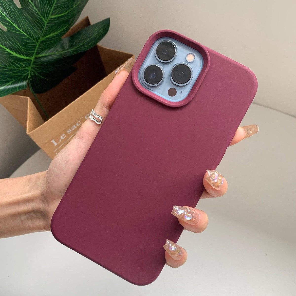 Silicone Soft Thick Protective Rubber Phone Basic Case For iPhone 14 13 Pro Max Case Luxury Silicone Phone Case for iPhone Solid Color Classic Camera Protection Case