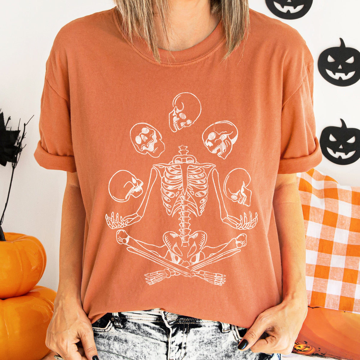 Skeleton Juggling Retro Halloween Night Party Scene Illustration Comfort Colors Tee