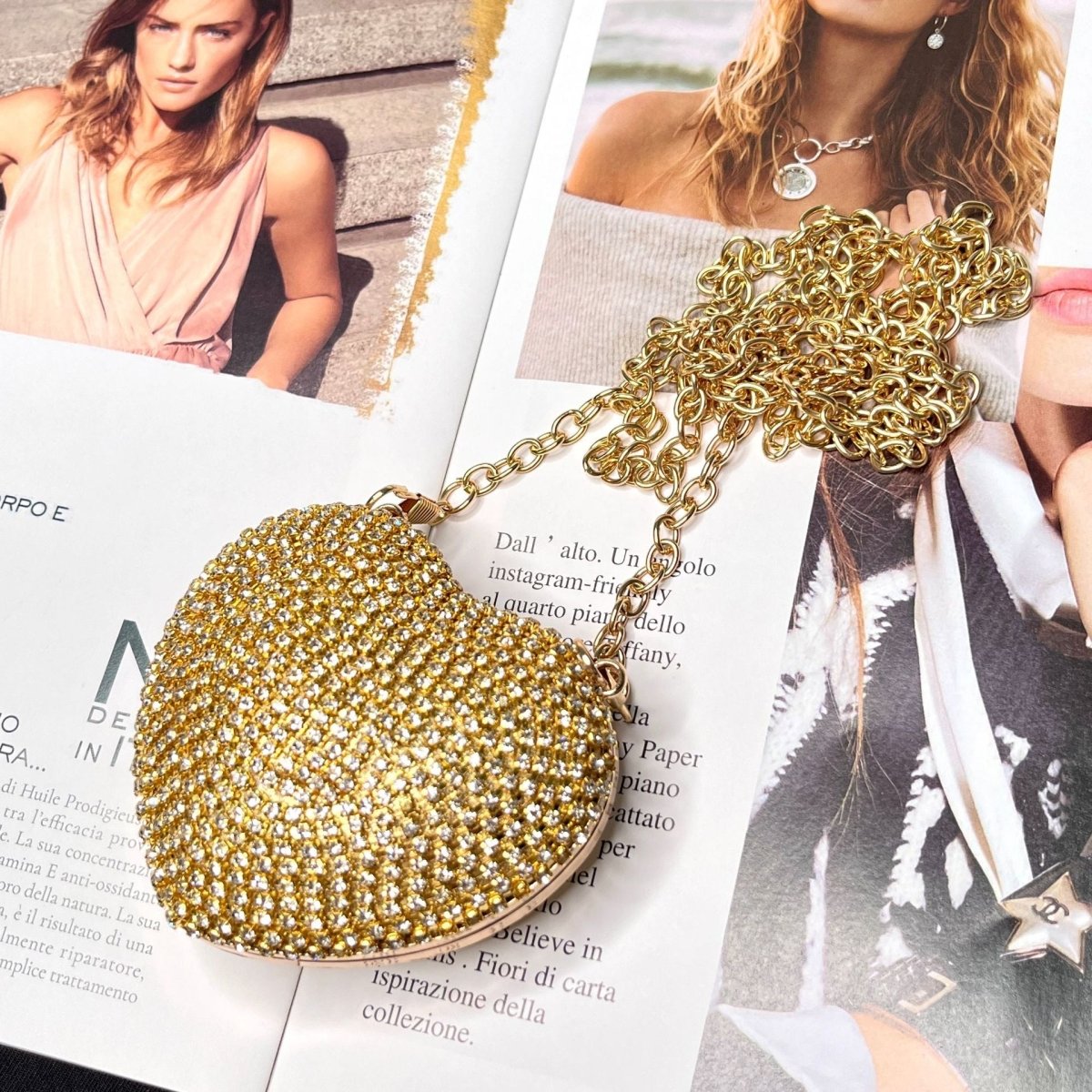 Sparkling Heart-Shaped Crossbody Bag Everyday Glam Diamond-Studded Mini Purse (MAC279)