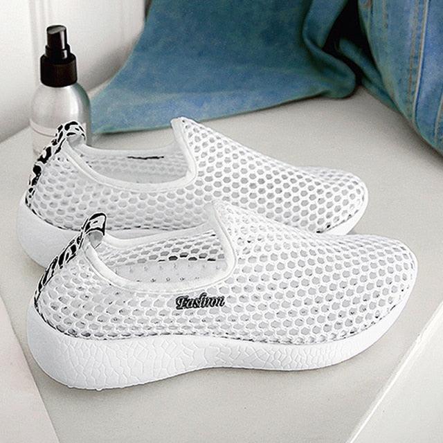 Sport Mesh Breathable Women Shoes Fashion Sports Soft Comfortable Women Shoes Fashion Slip-On Sports Shoes Soft Sole Breathable Comfortable Running Walking Shoes