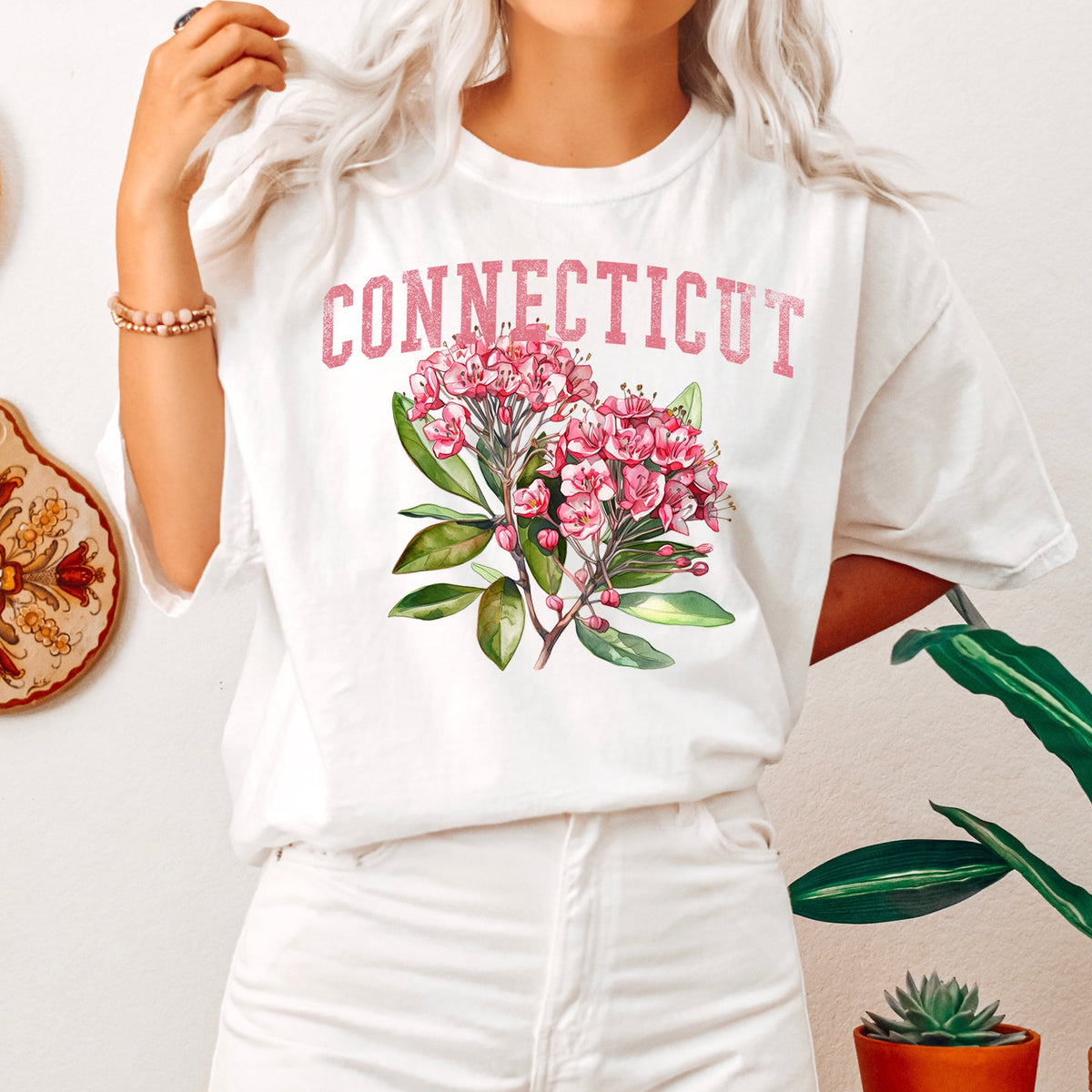 Connecticut State Flower Comfort Colors Tee