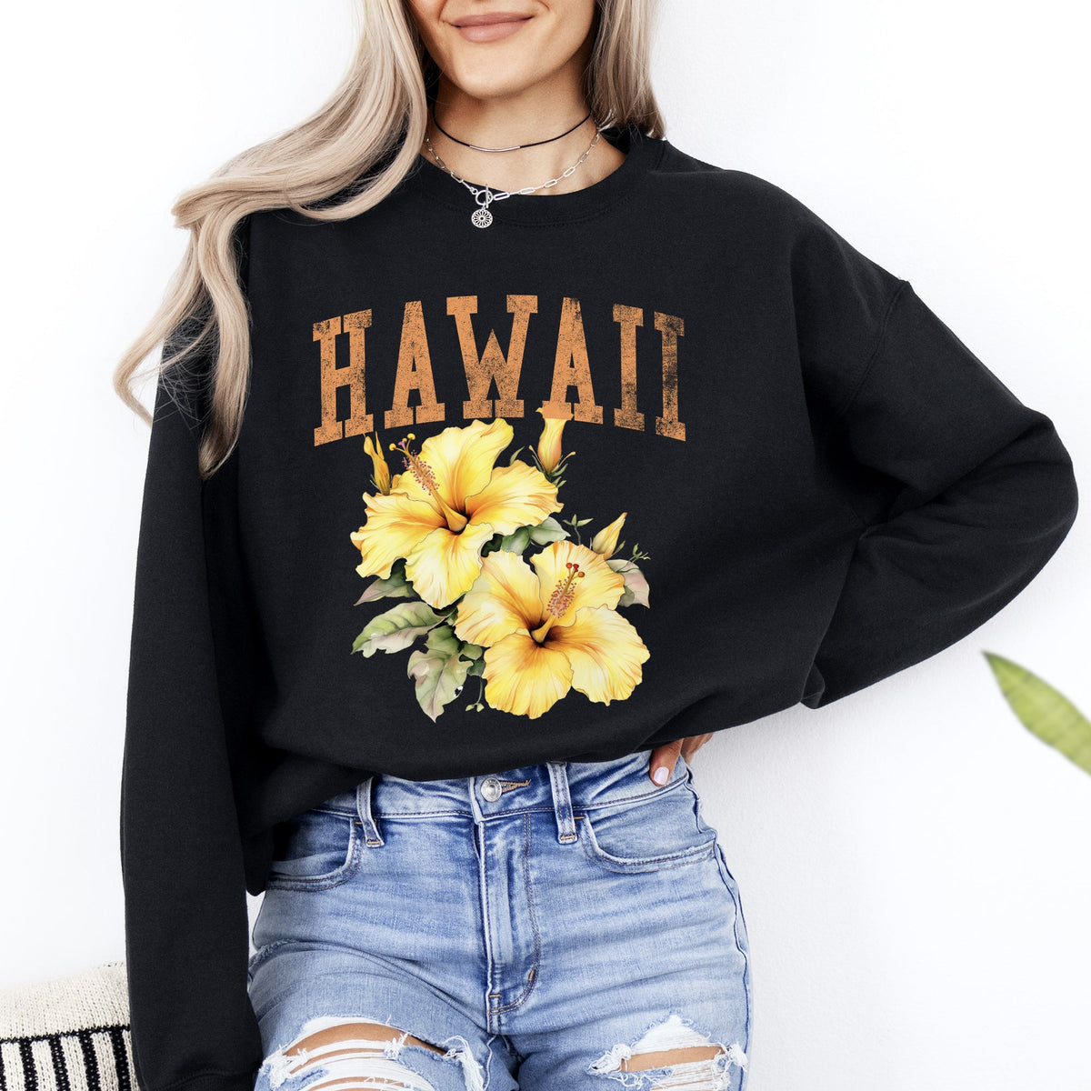 Hawaii State Flower Heritage And Tropical Island Nature Inspired Graphic Sweatshirt