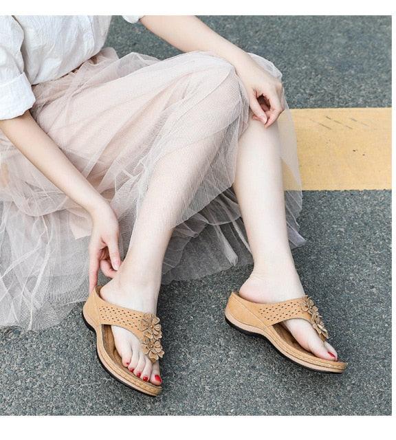 Summer Flat Sandal For Women Multicolor Handmade Retro Flowers Flip-Flops Women Slippers Cute Flat Summer Flats Sandals Women Strappy Flat Open Toe Sandals