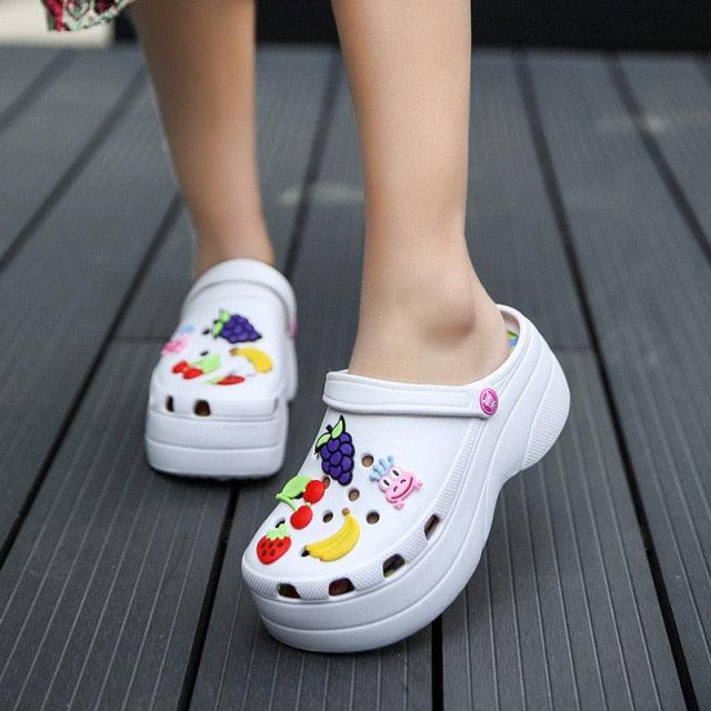 Summer Women Clogs Platform Garden Sandals Fruit Slippers Slip On Beach Shoes Fashion Slides Platform Clogs Beach Sandals Slippers For Women