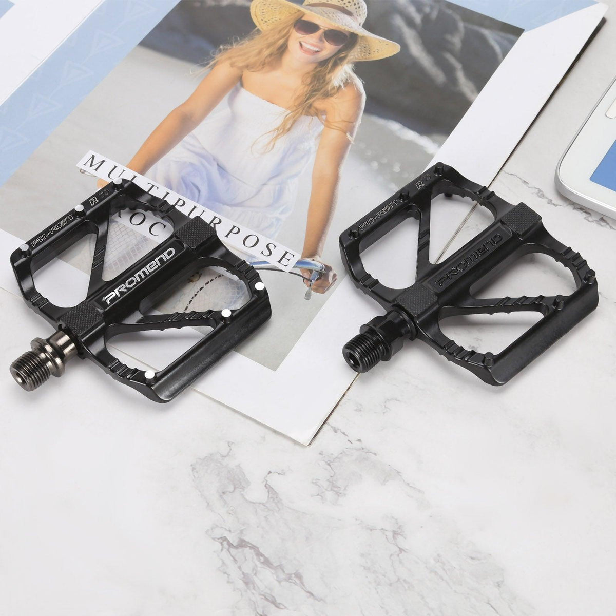 Ultralight 3 Bearings Pedal Bicycle Bike Pedal Anti-Slip Footboard Bearing Quick Release Aluminum Alloy Bike Accessories Non-Slip Mountain Bike Pedals Bicycle Platform Flat Pedals Aluminum Alloy Sealed Bearing Cycling Pedals