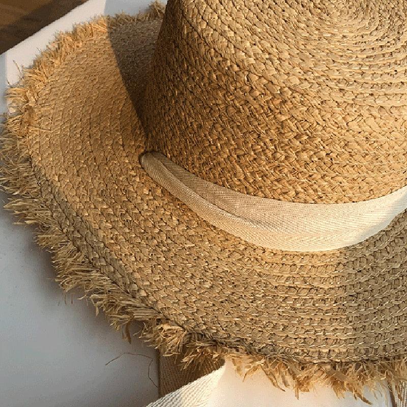 Vintage Straw Hat Women Wide Sun Protection Beach Hat Black And White Ribbon Bowknot Cute Design Straw Cap Women Elegant Summer Hat Beach Fedoras Casual Ladies Flat Top Hat